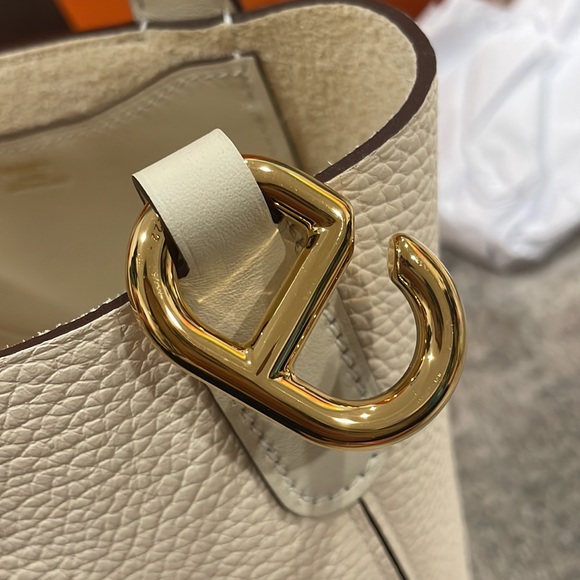 Hermes the Loop 18 bag - Picture 5 of 9